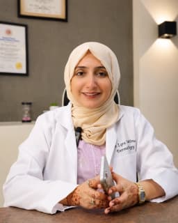 Dr. Iqra Fatima, Dermatologist